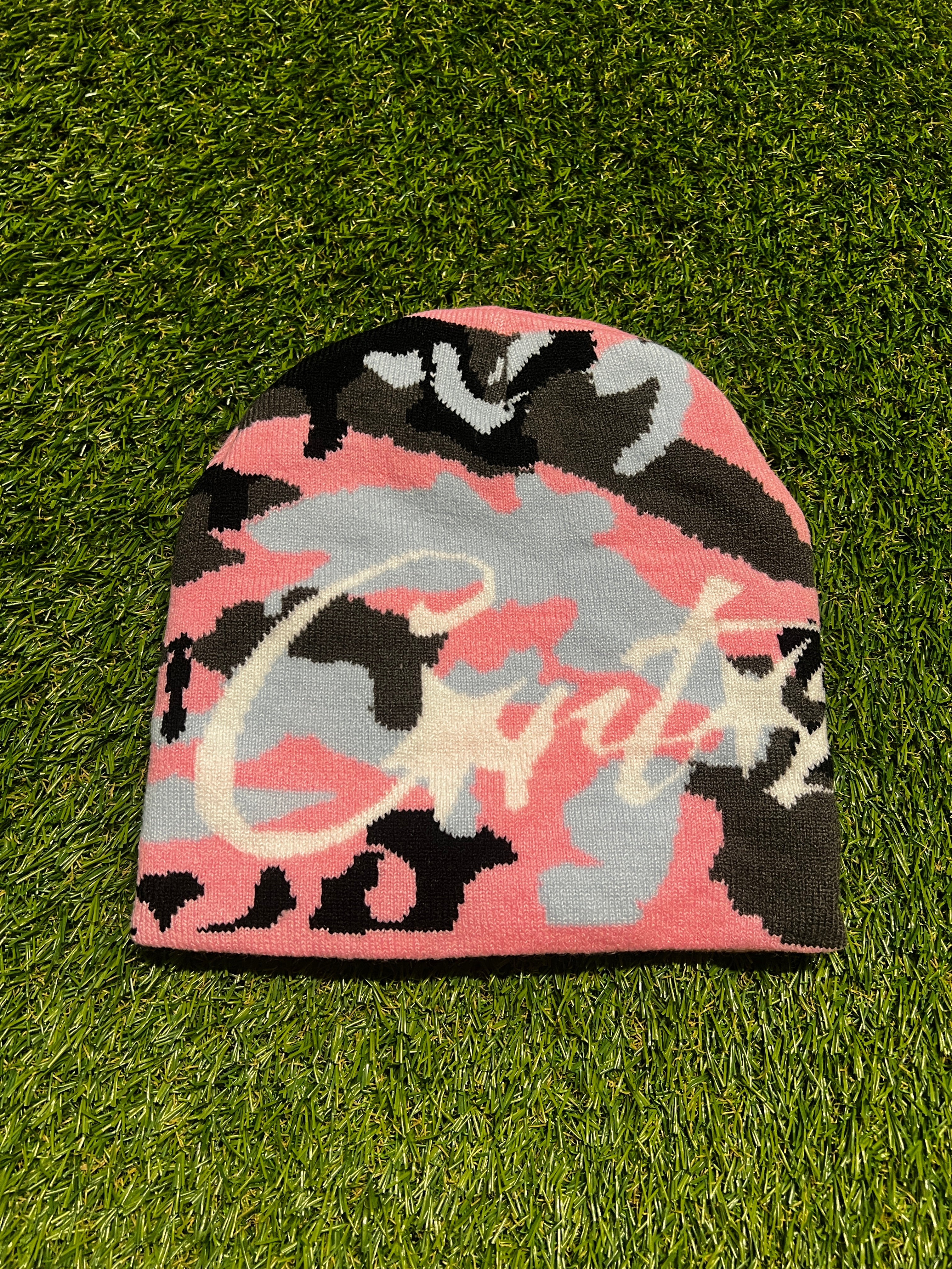 Corteiz beanie "Pink"