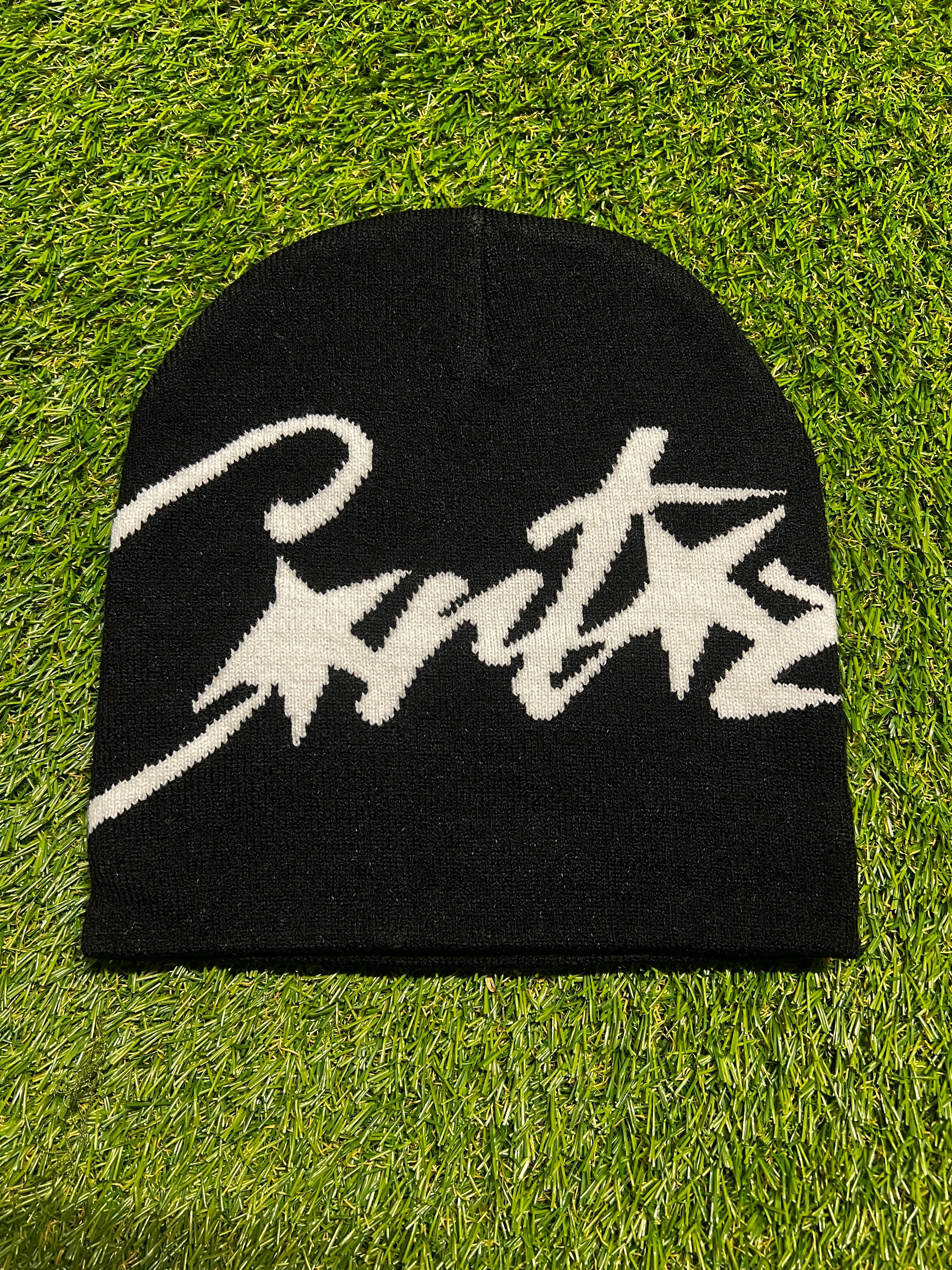 Corteiz beanie "Black and White"